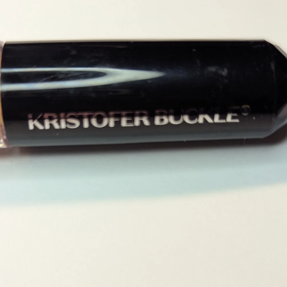 Kristofer Buckle Undiscovered Full Coverage Concealer NWOB